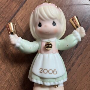 2006 Precious Moments Ringing In The Season Christmas Ornament 6100 Retired